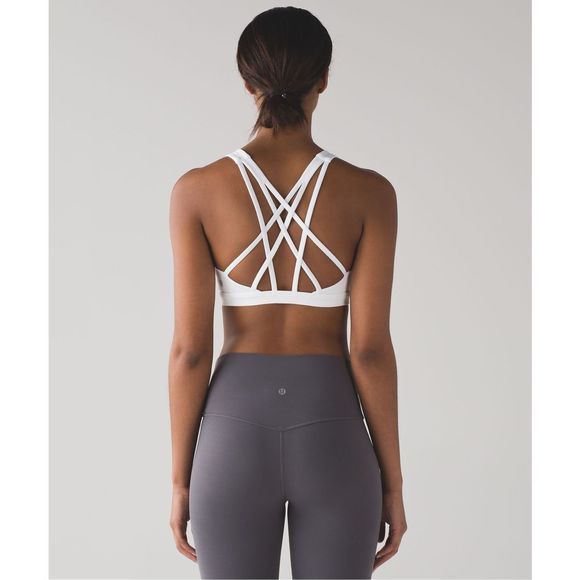 lululemon athletica Other - Lululemon free to be serene bra size 12